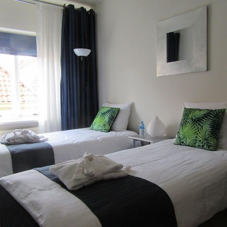 Bed & Breakfast Onder De Dekens Bed & Breakfast Harderwijk Bagian luar foto